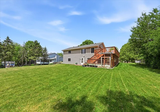 3rd image of 4516 Whitetail Wy, Saint Paul, MN 55123 | MLS# 7084731