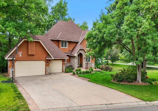 37th image of 12093 Gantry Ln, Saint Paul, MN 55124 | MLS# 7084743