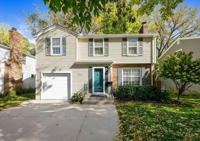 Photo 3 of Single family home for sale at 3125 Dakota Ave S, Minneapolis, MN 55416 | MLS# 7084770 | Listing updated on 2026-10-09