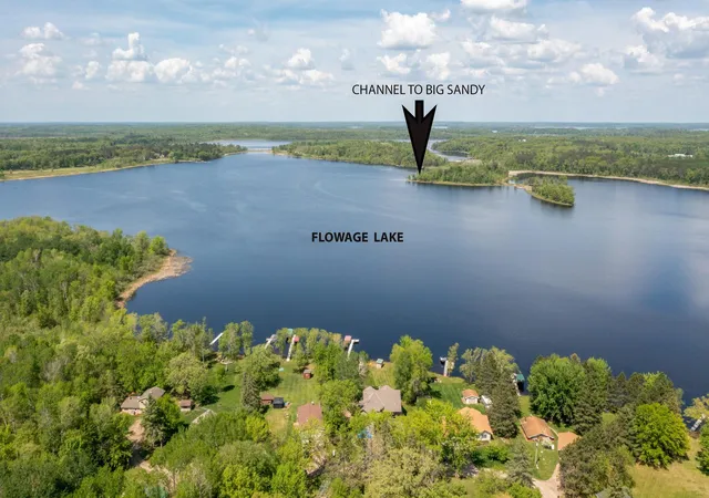 3rd image of 47221 220Th Pl, Mc Gregor, MN 55760 | MLS# 7084791