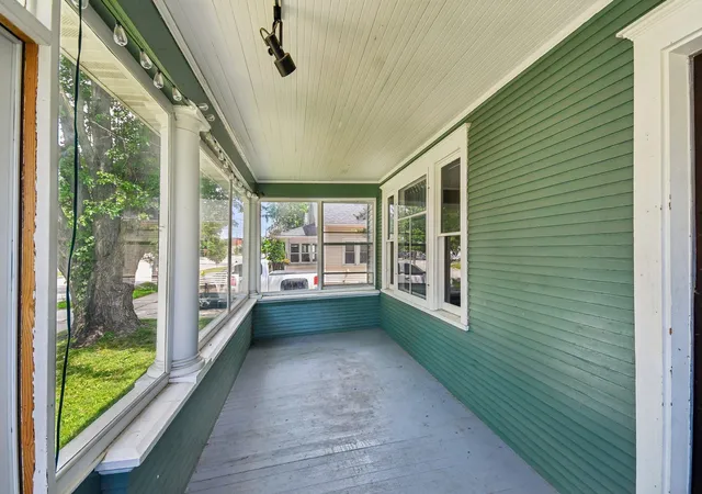 Photo 4 of Single family home for sale at 1715 Old W Main St, Red Wing, MN 55066 | MLS# 7084796 | Listing updated on 2026-09-19