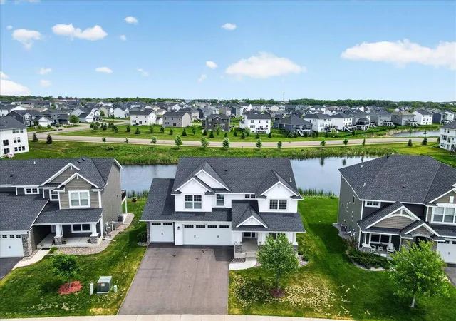 4th image of 11210 Meadow View Ln, Maple Grove, MN 55311 | MLS# 7084806