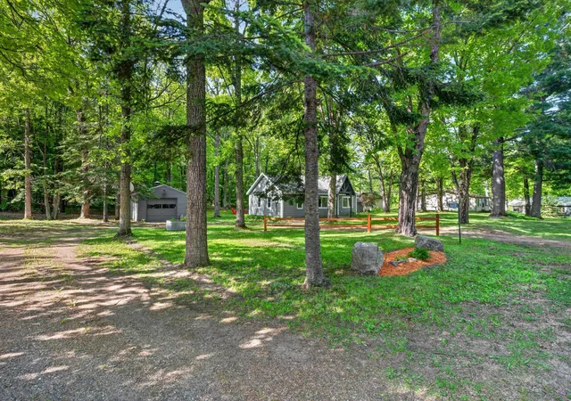 Homes for sale in Brainerd, MN | 8612 Paradise Beach Rd, Brainerd, MN 56401 | MLS# 7084809