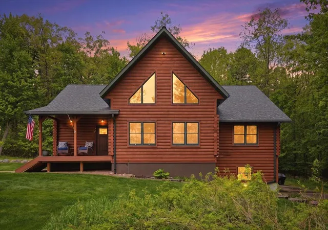 1st image of 260 4th Ave, Clayton, WI 54004 | MLS# 7084817