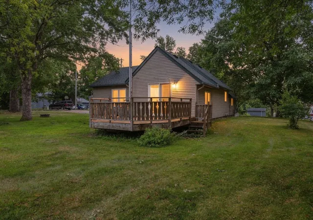 Photo 2 of Single family home for sale at 221 11th Street, Albany, MN 56307 | MLS# 7084834 | Listing updated on 2026-10-07