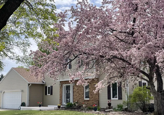 2nd image of 1757 23rd St S, Fargo, ND 58103 | MLS# 7084847