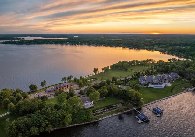 20th image of 1480 Bracketts Point Rd, Wayzata, MN 55391 | MLS# 7084858