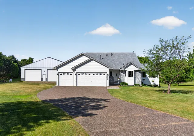 Homes for sale in Isanti, MN | 28064 Crane St, Isanti, MN 55040 | MLS# 7084875