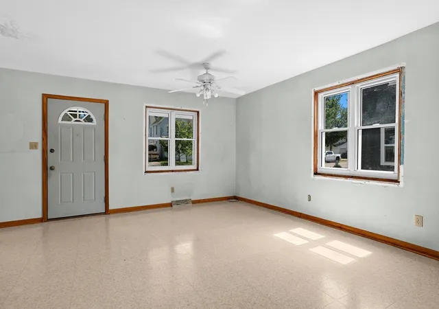 Homes for sale in Lake City, MN | 417 N Washington St, Lake City, MN 55041 | MLS# 7084884