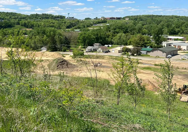 3rd image of Lot 2, Block 1, Kull 3Rd - Featherstone Road, Red Wing, MN 55066 | MLS# 7084900