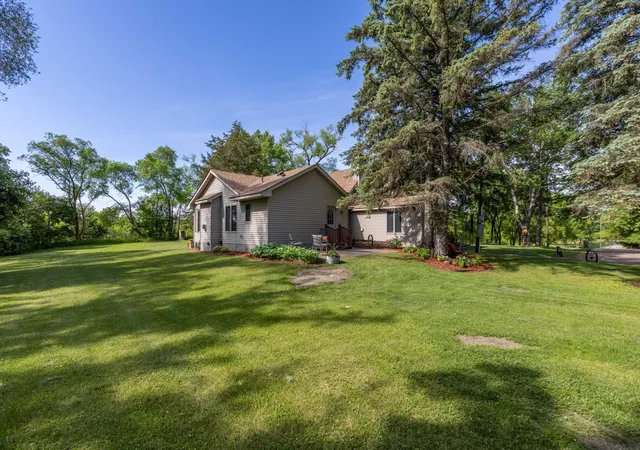Homes for sale in South Haven, MN | 15084 County Road 44 Nw, South Haven, MN 55382 | MLS# 7084934