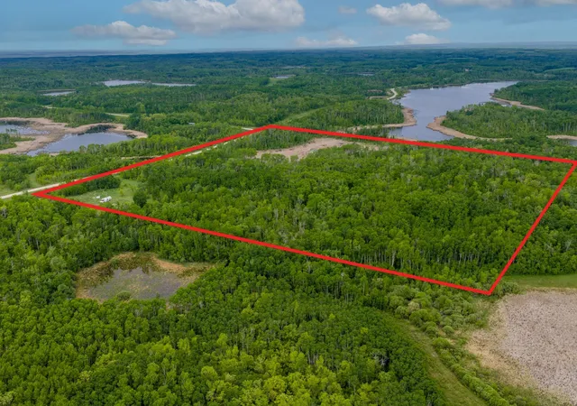 3rd image of 3619 Bia Road 4, Belcourt, ND 58316 | MLS# 7084945