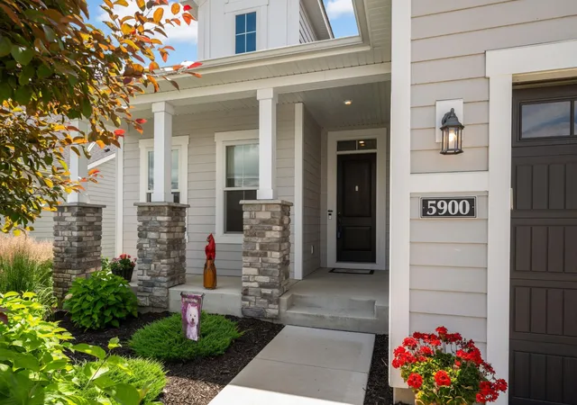 3rd image of 5900 Ayrshire Ln, Excelsior, MN 55331 | MLS# 7084960