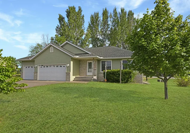 Homes for sale in Richmond, MN | 655 6Th St Nw, Richmond, MN 56368 | MLS# 7084997