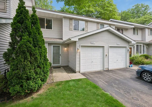 Homes for sale in Eagan, MN | 3612 Saint Francis Wy #C, Eagan, MN 55123 | MLS# 7085006