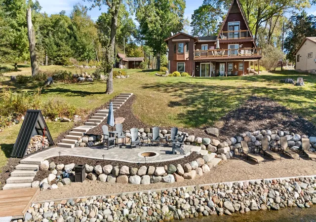 Photo 4 of Sale Pending at 28754 Oak Dr NW, Zimmerman, MN 55398 | MLS# 7085007 | Listing updated on 2026-09-26