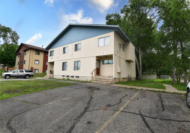 Homes for sale in Saint Cloud, MN | 1116 7th Ave S, Saint Cloud, MN 56301 | MLS# 7085128