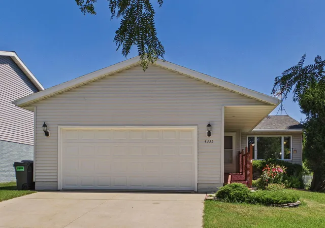 Photo 3 of Single family home for sale at 4335 Valley Dr NW, Rochester, MN 55901 | MLS# 7085134 | Listing updated on 2026-09-14