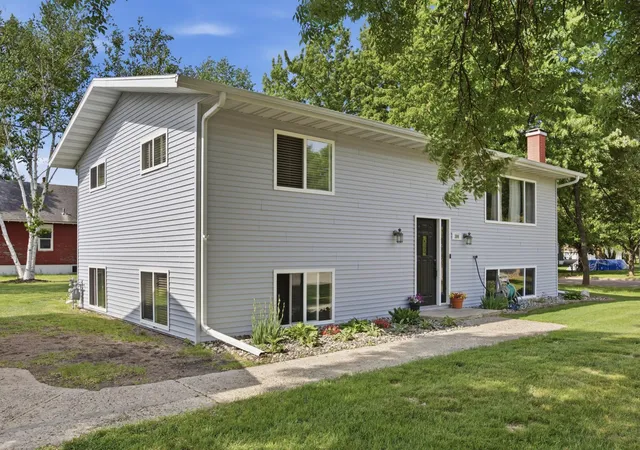 Homes for sale in Barnesville, MN | 304 6th Ave Se, Barnesville, MN 56514 | MLS# 7085201