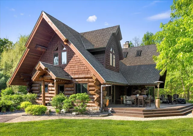 1st image of 88159 Sturgeon Island Rd, Sturgeon Lake, MN 55783 | MLS# 7085226