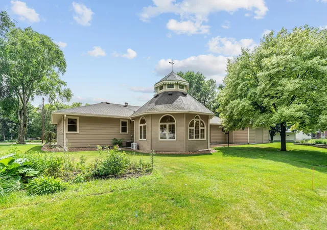 5th image of 719 Park Ave, Hamburg, MN 55339 | MLS# 7085235
