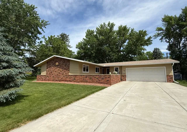 Homes for sale in Northfield, MN | 115 Marvin Ln, Northfield, MN 55057 | MLS# 7085253