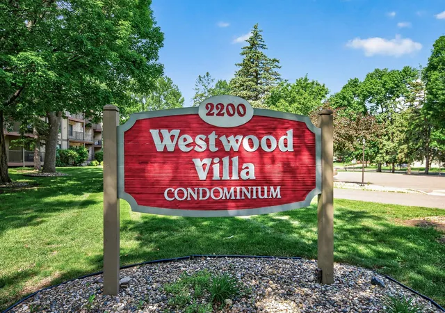 18th image of 2200 Nevada Ave S #206, Minneapolis, MN 55426 | MLS# 7085258