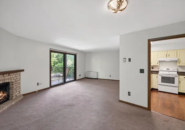 4th image of 2200 Nevada Ave S #206, Minneapolis, MN 55426 | MLS# 7085258