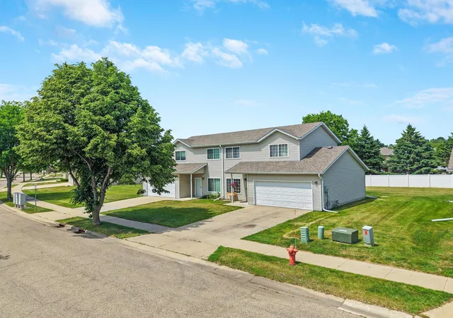 Photo 1 of Sale Pending at 5133 Weatherstone Dr Nw, Rochester, MN 55901 | MLS# 7085270 | Listing updated on 2026-08-27