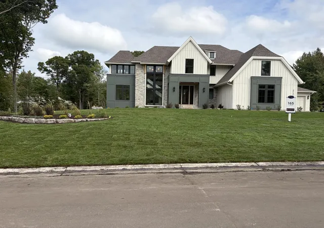 Photo 3 of Mansion for sale at 4731 140th Lane Ne, Andover, MN 55304 | MLS# 7085284 | Listing updated on 2026-09-27