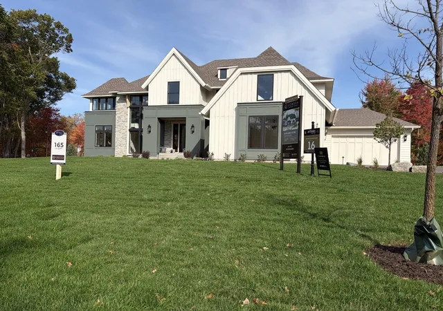 Photo 3 of Mansion for sale at 4731 140th Lane Ne, Andover, MN 55304 | MLS# 7085284 | Listing updated on 2026-10-09