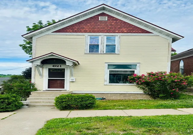 2nd image of 621 East Ave, Red Wing, MN 55066 | MLS# 7085304