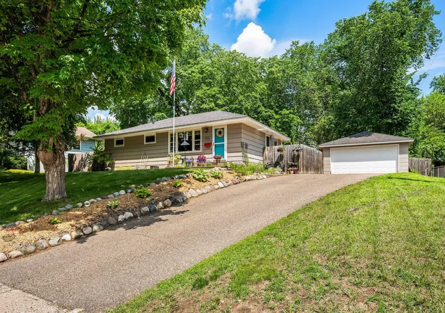 Homes for sale in Bloomington, MN | 11333 Rich Rd, Bloomington, MN 55437 | MLS# 7085306