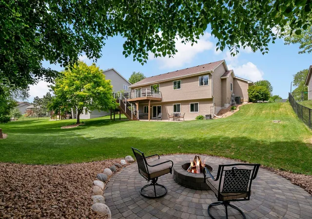 1st image of 9800 Evergreen Ave N, Brooklyn Park, MN 55443 | MLS# 7085313