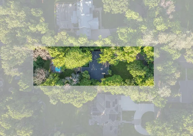 3rd image of 18150 Honeysuckle Ln, Wayzata, MN 55391 | MLS# 7085315