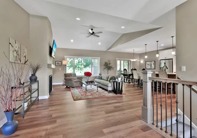 Photo 3 of Single family home for sale at 4144 Shady Oak Rd S, Hopkins, MN 55343 | MLS# 7085360 | Listing updated on 2026-09-13
