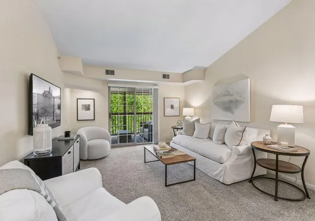 5th image of 1350 Douglas Dr N #309, Minneapolis, MN 55422 | MLS# 7085455