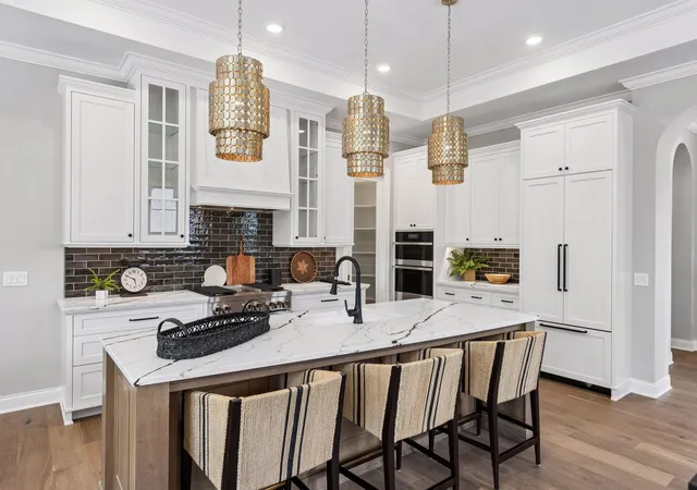 4th image of 264 Wayzata Blvd E, Wayzata, MN 55391 | MLS# 7085464
