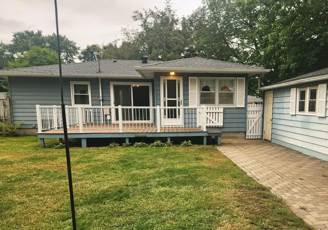 Photo 3 of Single family home for sale at 2606 Pearl Ct Se, Rochester, MN 55904 | MLS# 7085512 | Listing updated on 2026-10-08