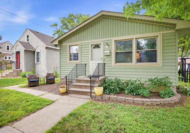 Homes for sale in Minneapolis, MN | 5332 Elliot Ave, Minneapolis, MN 55417 | MLS# 7085516