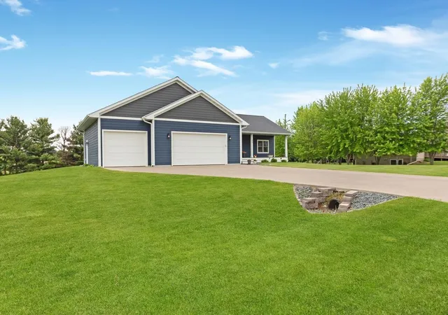 Homes for sale in Hammond, WI | 270 Johnson Pkwy, Hammond, WI 54015 | MLS# 7085524