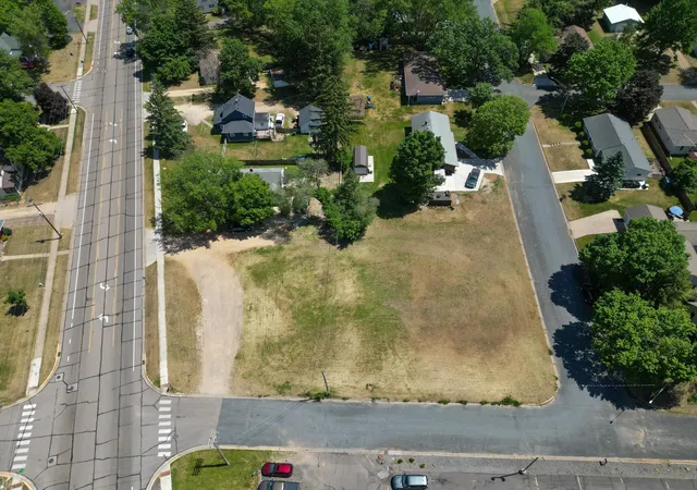 4th image of 1406 Stout Rd, Menomonie, WI 54751 | MLS# 7085542