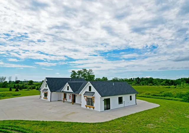 Homes for sale in Monticello, MN | 1383 120th St Ne, Monticello, MN 55362 | MLS# 7085664