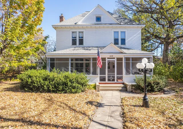 1st image of 1115 Summit Ave, Detroit Lakes, MN 56501 | MLS# 7085673