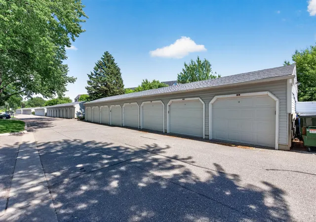 2nd image of 2296 Benson Ave, Saint Paul, MN 55116