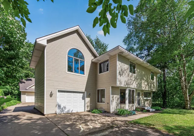 Homes for sale in Minnetonka, MN | 4929 West Ln, Minnetonka, MN 55345 | MLS# 7085760
