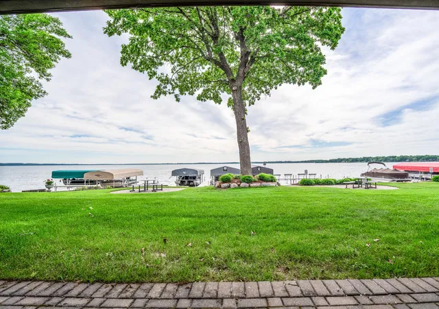 Homes for sale in Spicer, MN | 151 Lake Ave N, Spicer, MN 56288