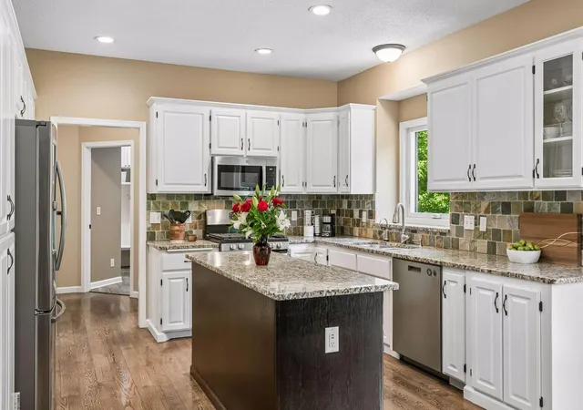 4th image of 9176 Tewsbury Gate N, Maple Grove, MN 55311 | MLS# 7085906