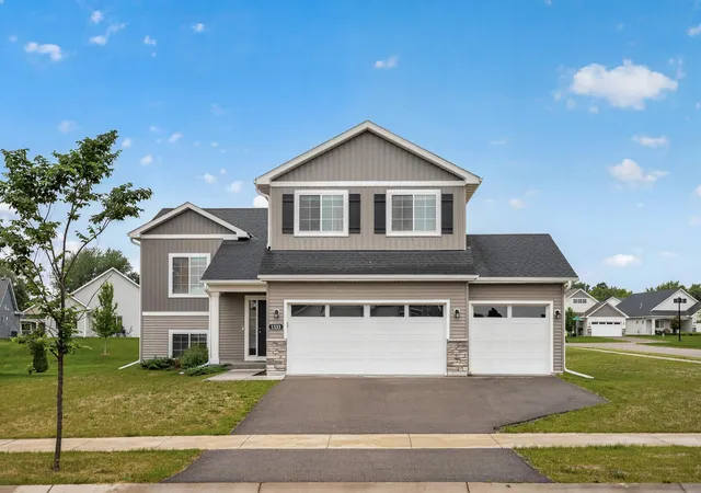 Homes for sale in Hanover, MN | 1333 Oak Ridge St, Hanover, MN 55341 | MLS# 7085921