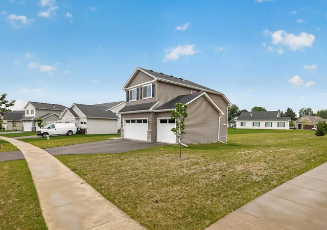 Homes for sale in Hanover, MN | 1333 Oak Ridge St, Hanover, MN 55341 | MLS# 7085921